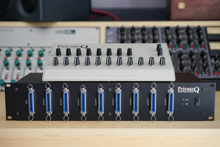 Mytek Private Q Band Rehearsal System Musicians Ear Splitter Headphone Splitter Main Extension