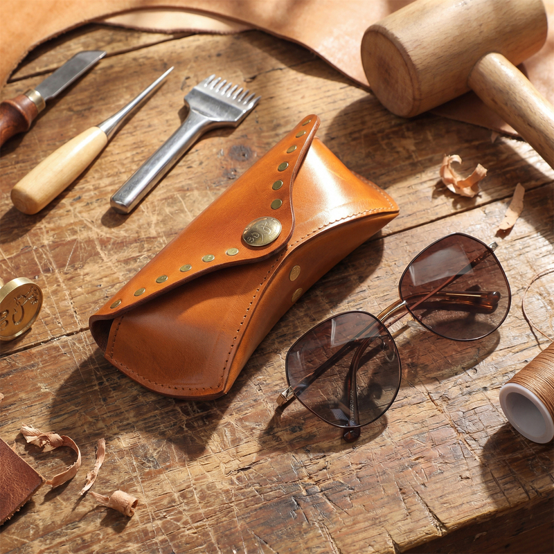 High-End Handmade Genuine Leather Glasses Case for Men and Women, Vegetable-Tanned First-Layer Cowhide, Vintage Glasses Bag, Sunglasses Storage Box