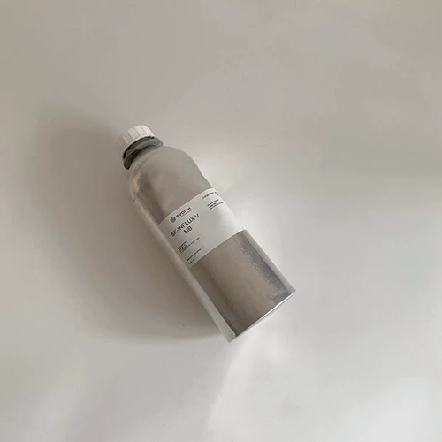 SK Intlux v Lipidsurine Mimam/Skin Увлажняющая устойчивость к чувствительности к тату