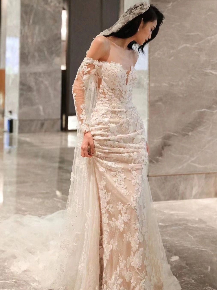 Lace retro advanced wedding dress for bride, french style,  Lace retro advanced wedding dress for bride, french style,