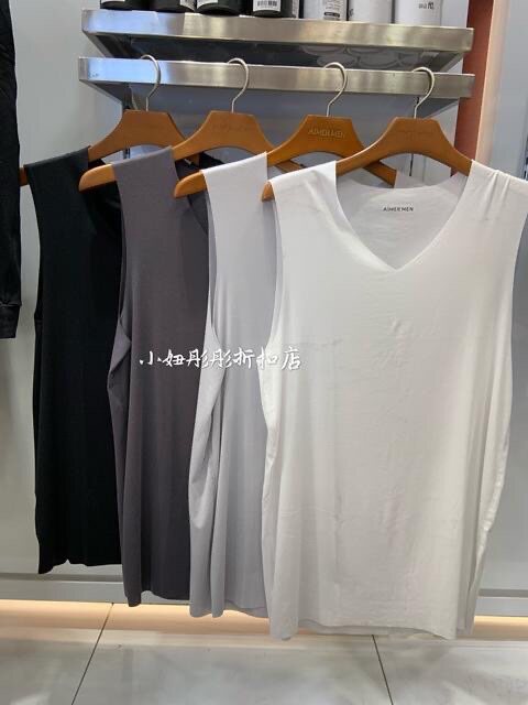 Mr. AIMER Gentleman Modale V Collar Untractable Wide Shoulder Thin Comfortable Vest NS11A601