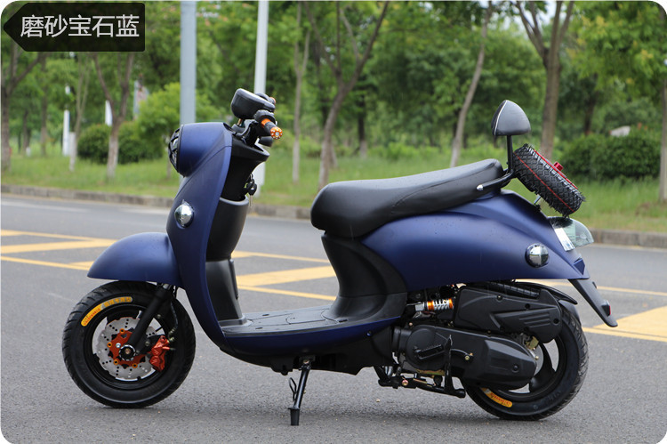 Retro phiên bản của con rùa nhỏ Vua 125CC scooter nhiên liệu booster nam giới và phụ nữ xe thể thao xe du lịch điện