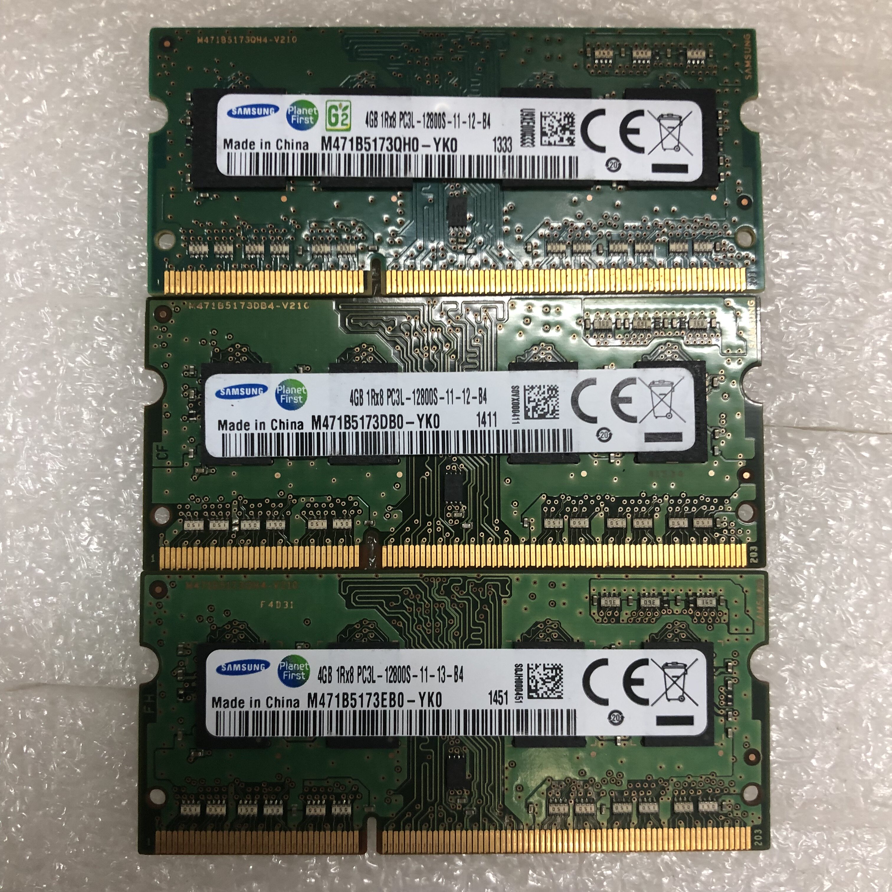 Модуль памяти DDR3 4ГБ random 1333МГц