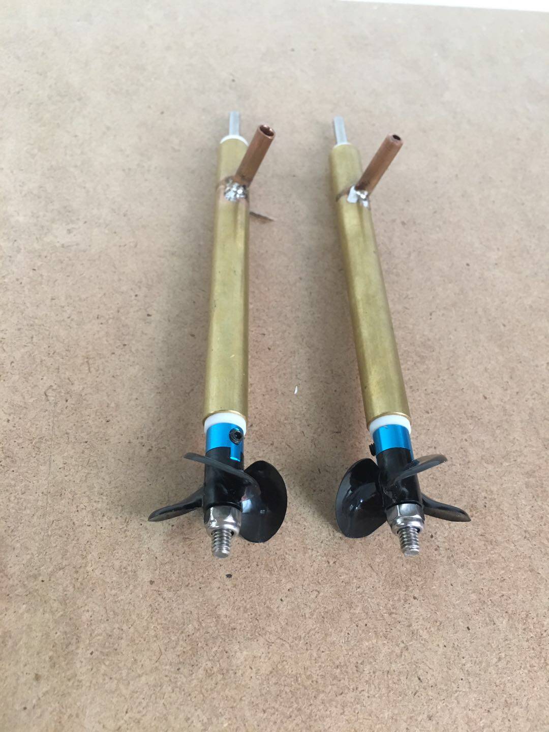 1 80,000 DWT bulk carrier kit supporting shaft assembly