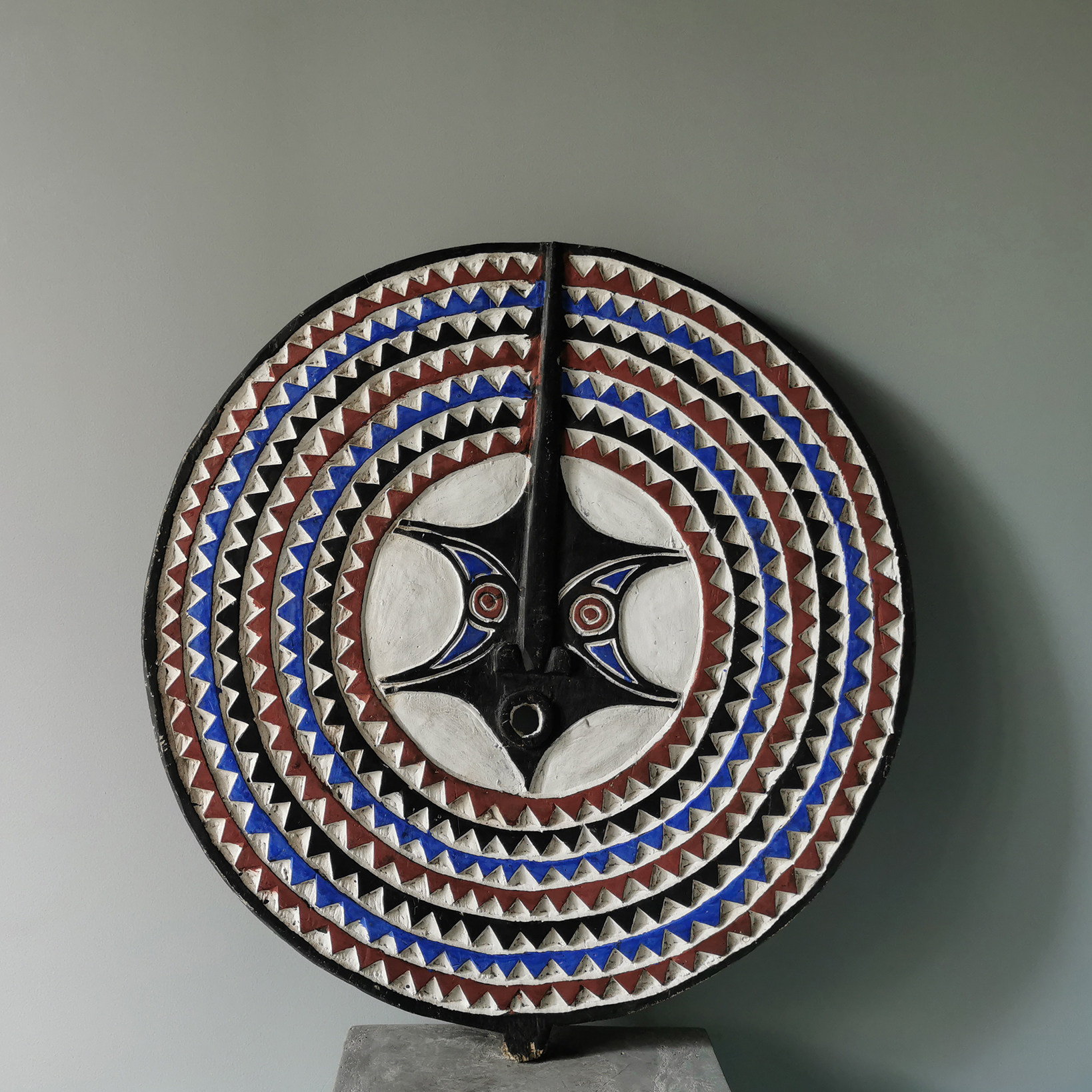 Collection of Things) Africa Africa Faso sun God Mask Wood Sculpture Wall-mounted Tribal Pendulum Hotel Home Wall Decoration