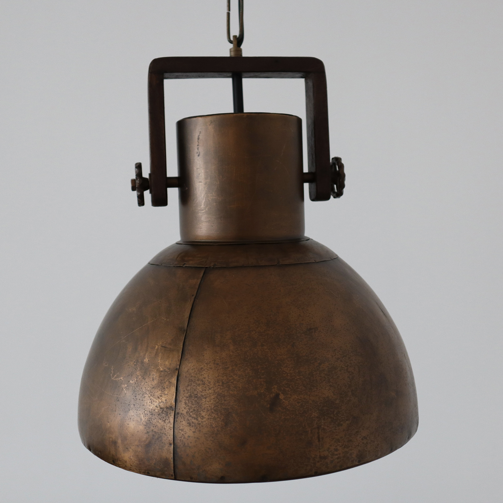 Collection of Things) India Imported Metal Chandeliers Pendant Industrial Windproof Lamps Decoration Swing Accessories Home Hotel Folk props