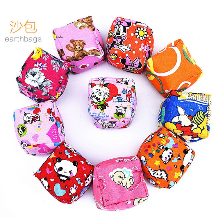 Children handmade sandbag lost sand bag kicking shuttlecock nursery small tail student canvas buckwheat lost flying tray toy