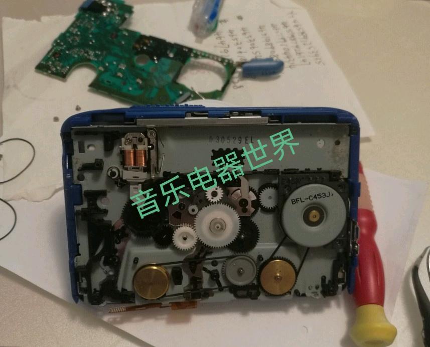 Panasonic RQ-SX76ASX73SX72SX71 tapes with body listening card with single release machine brand new import strap