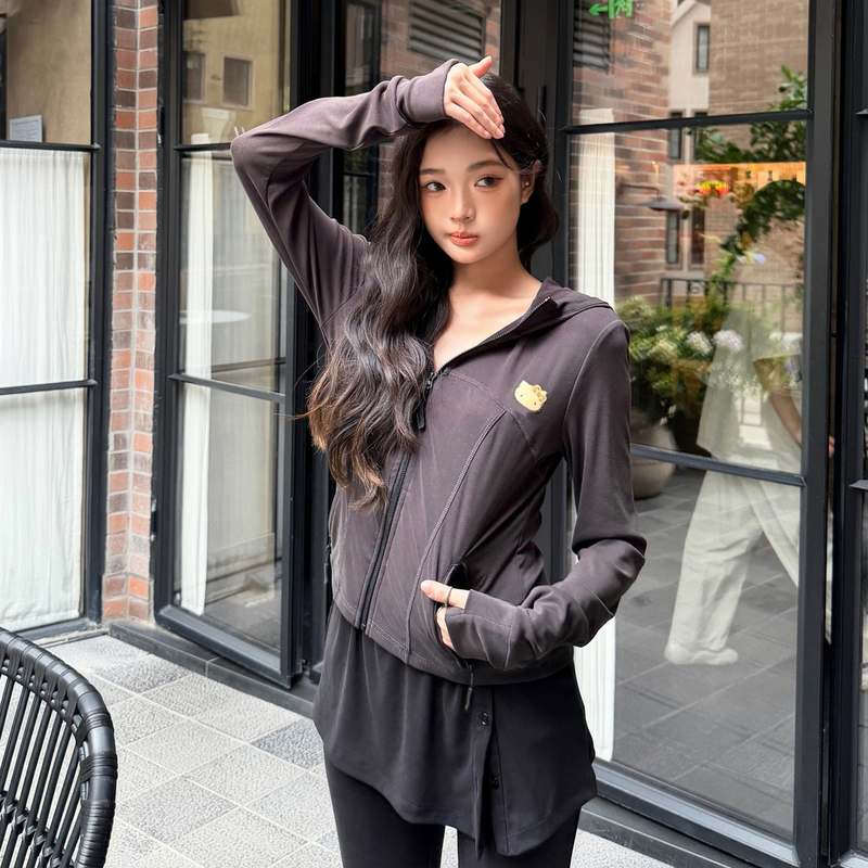Skip Smile Sports and Leisure Cute Kitten Avatar Slim Fit Hooded Jacket for Women Autumn Thin Zipper Jacket Skip Smile Sports and Leisure Cute Kitten Avatar Slim Fit Hooded Jacket for Women Autumn Thin Zipper Jacket