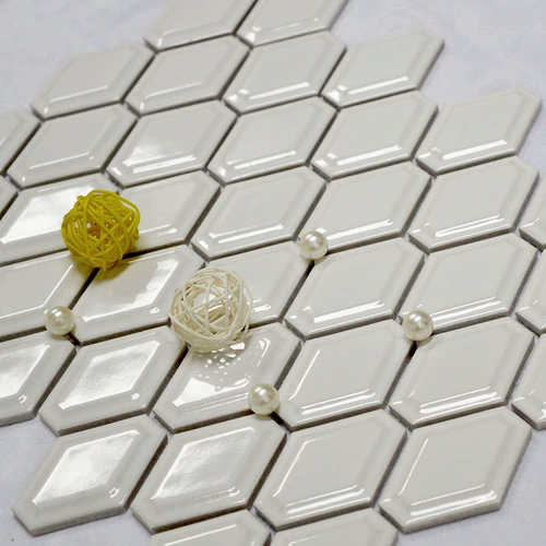 Чужое керамическое мозаичное треугольное алмазное алмазное алмаз