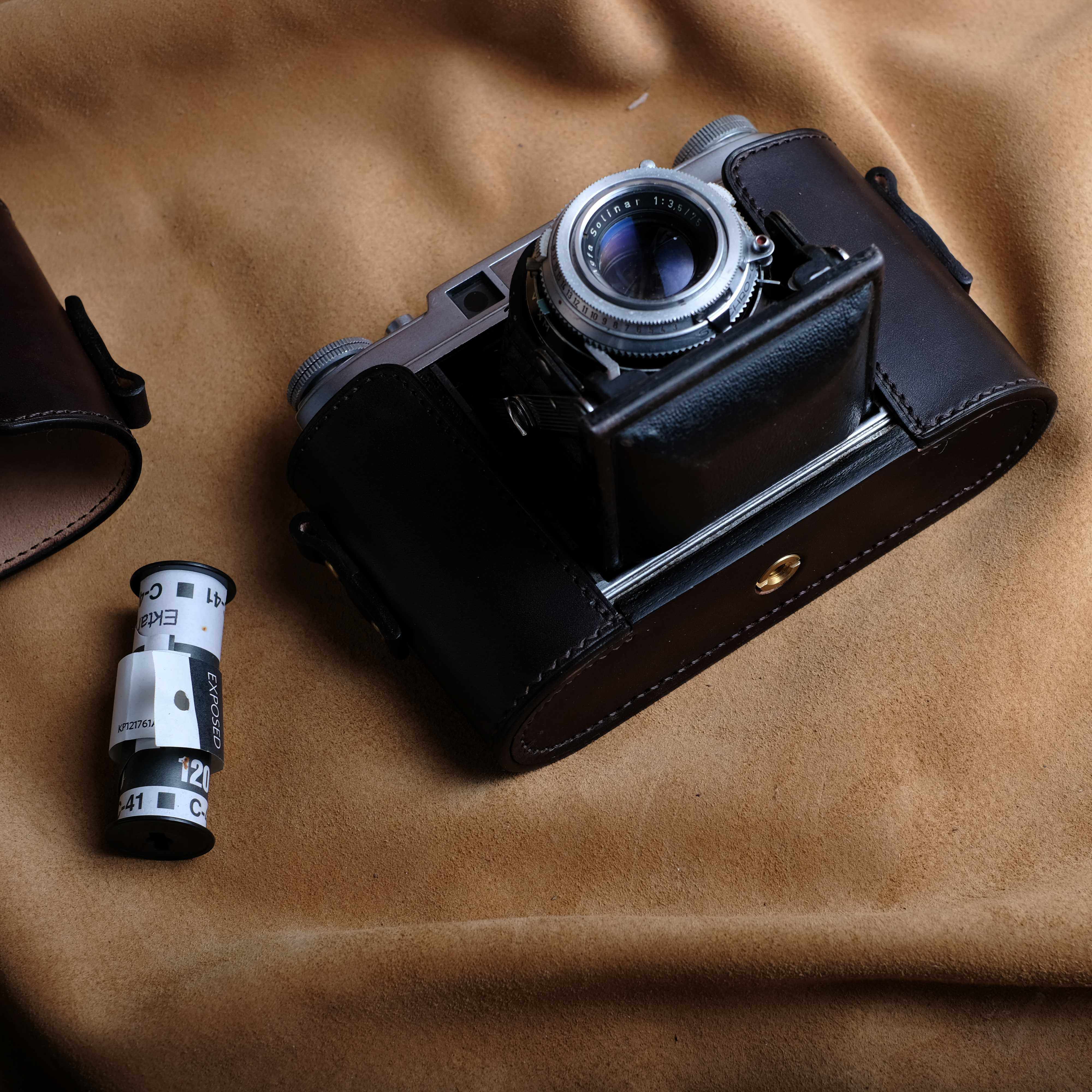 AGFA SUPER ISOLETTE AGFA Super Baby Holster Customization