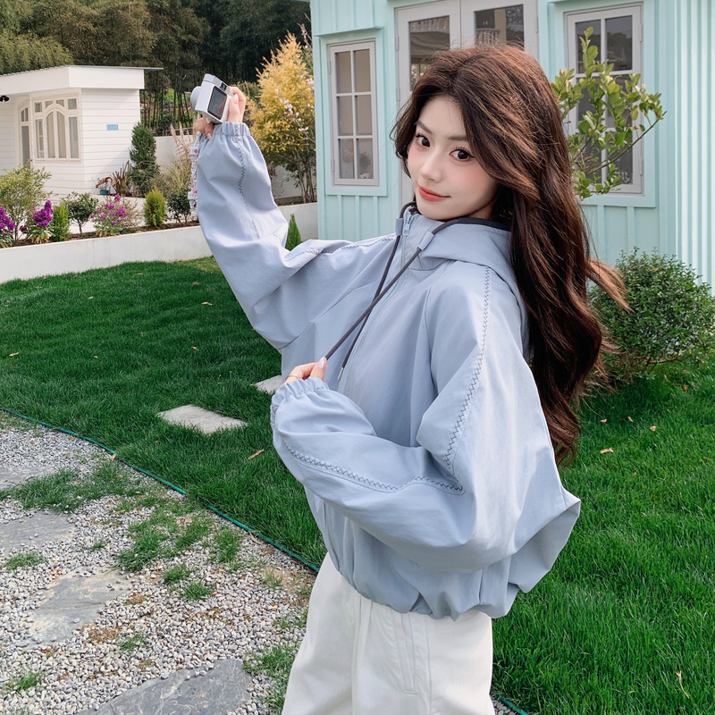 Purple Color-Blocked Hooded Stylish Short Jacket for Women, Spring and Autumn 2026 New Fashion Casual Jacket for Petite Figures, Outdoor Wear