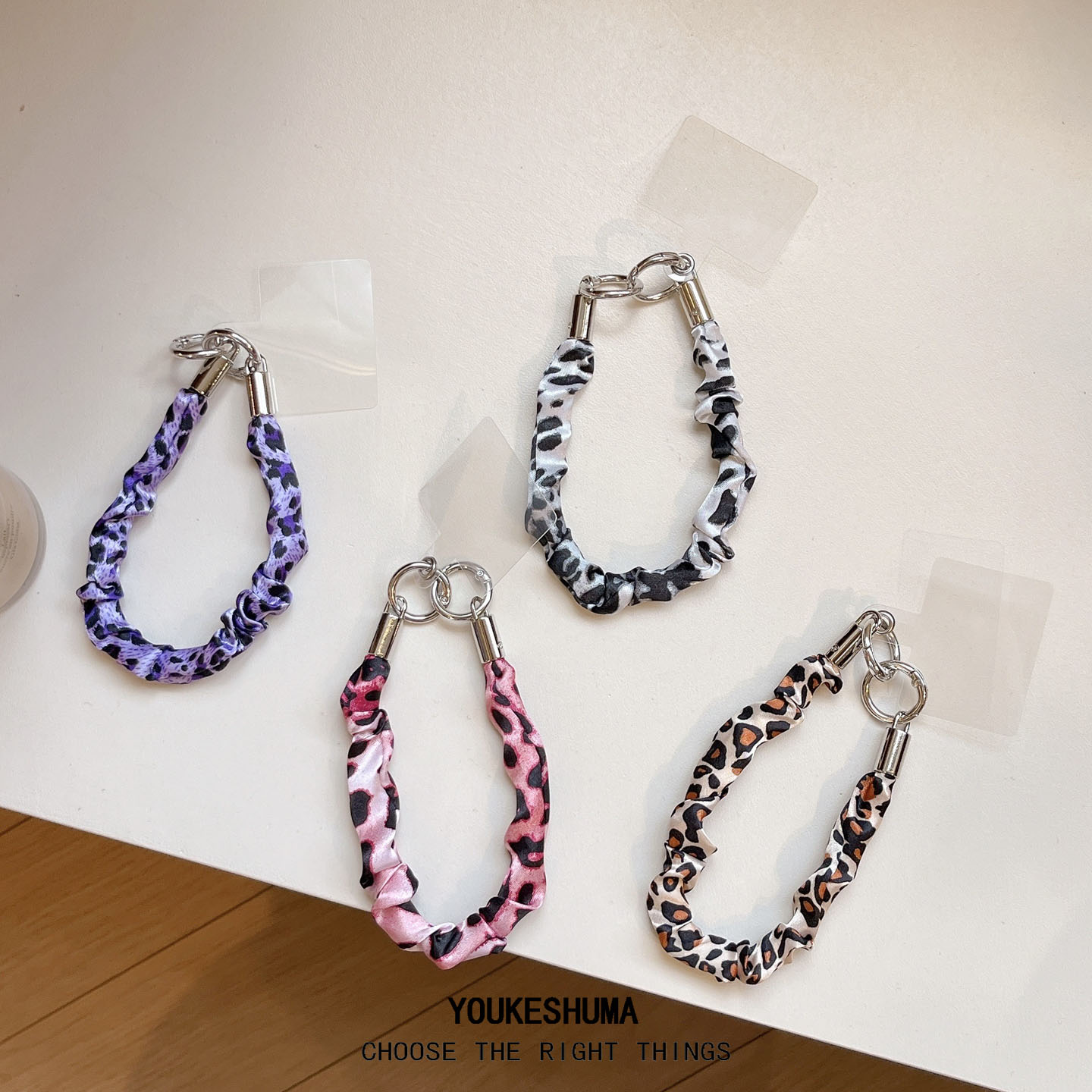 Premium creative leopard print pleated silk handbag chain with clip, suitable for phone cases, bags, keychains, and anti-loss for women.