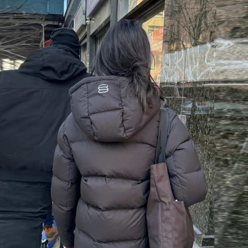 Women's Short down Jacket, New Winter Model, Canada Tna Puff White Goose down Five-Panel Hooded Thick Warm Coat