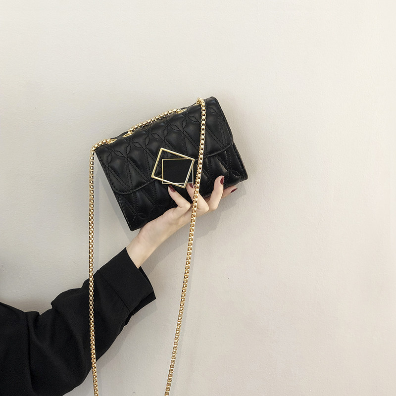 Net red bag girl 2023 new bag - haired ocean fashion popular chain strand bag bag bag