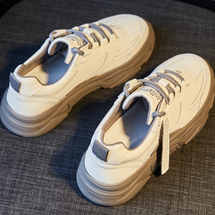 Genuine leather small white shoes women 2023 spring autumn new fashion 100 hitch a thick base old daddy shoes light casual board shoe tide 