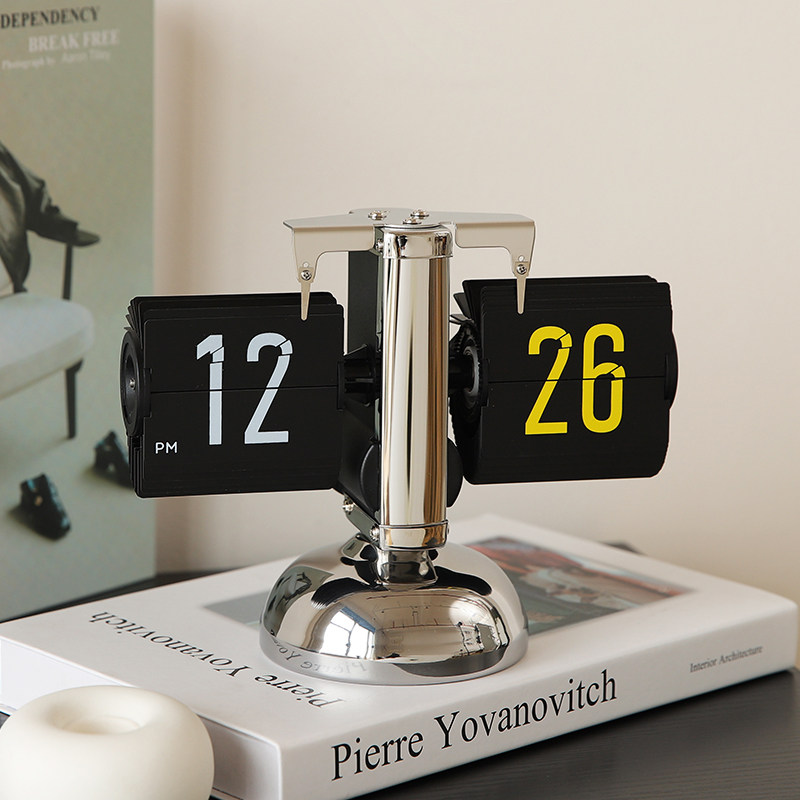 Calendar Ornament Automatic Page-Turning Clock Desktop Retro Mechanical Clock Table Digital Clock Creative Living Room Decoration