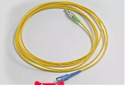 Special carrier-grade FC APC-SC UPC fiber jumper fiber pigtail round head to generous factory direct sales