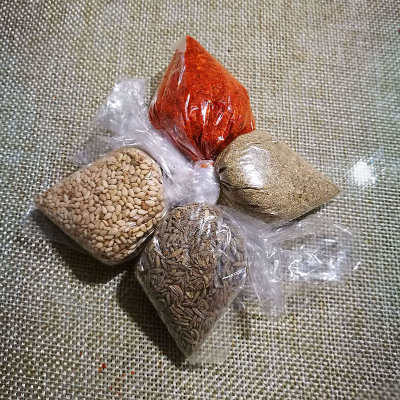 Northeast barbecue barbecue sprinkling cumin fennel pepper Sesame seeds for two yuan over 29 yuan