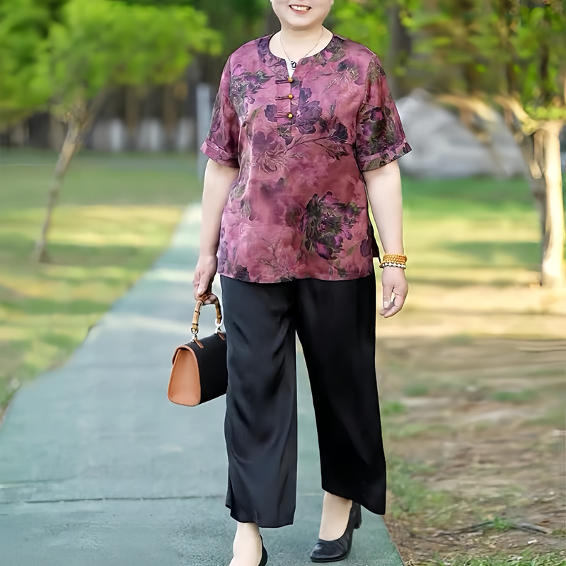 Mother's Day Elegant Summer Outfit for Mothers, 2026 New Style, Loose Short-Sleeved Tops for Middle-Aged and Elderly Women