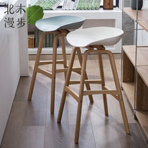 Nordic solid wood bar chair Modern simple bar chair Household creative lifting bar chair High stool bar stool