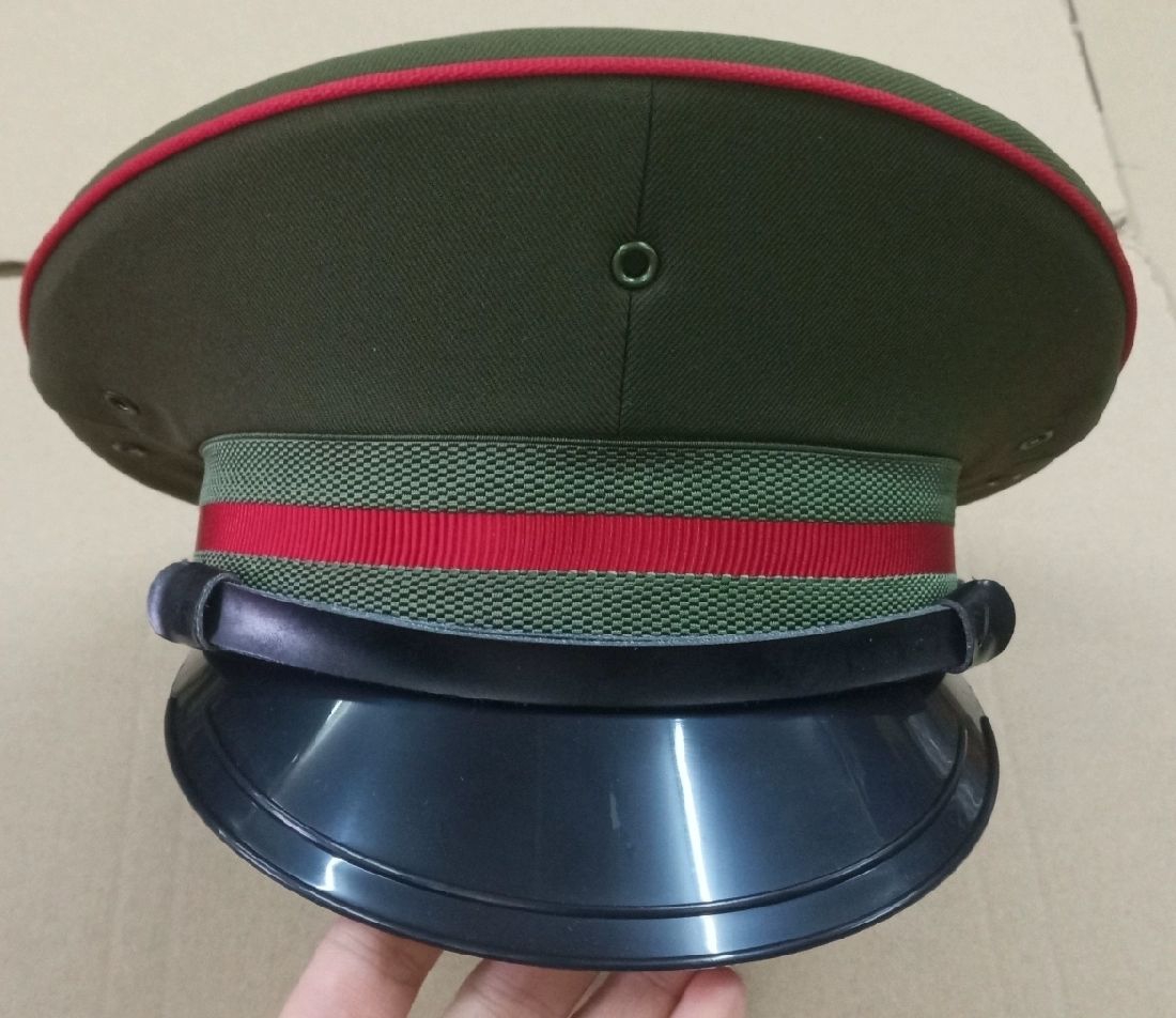 Brand new stock old stock old big cover type nut 04 black side big along hat army green hat collection performance hat