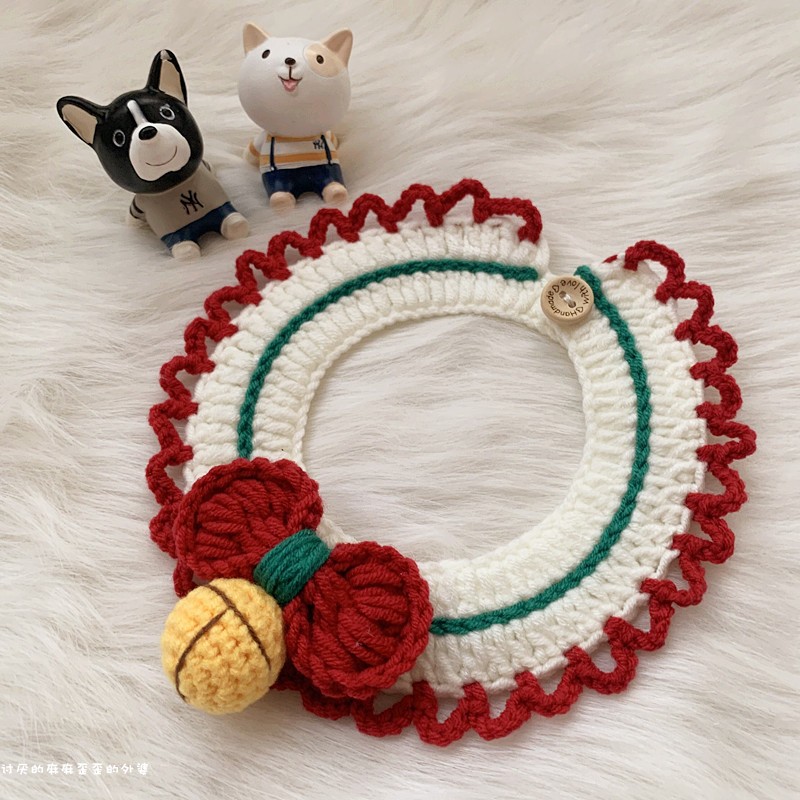 Original cat dog Christmas New Year jewelry knitted collar pet collar wool saliva towel bib bell