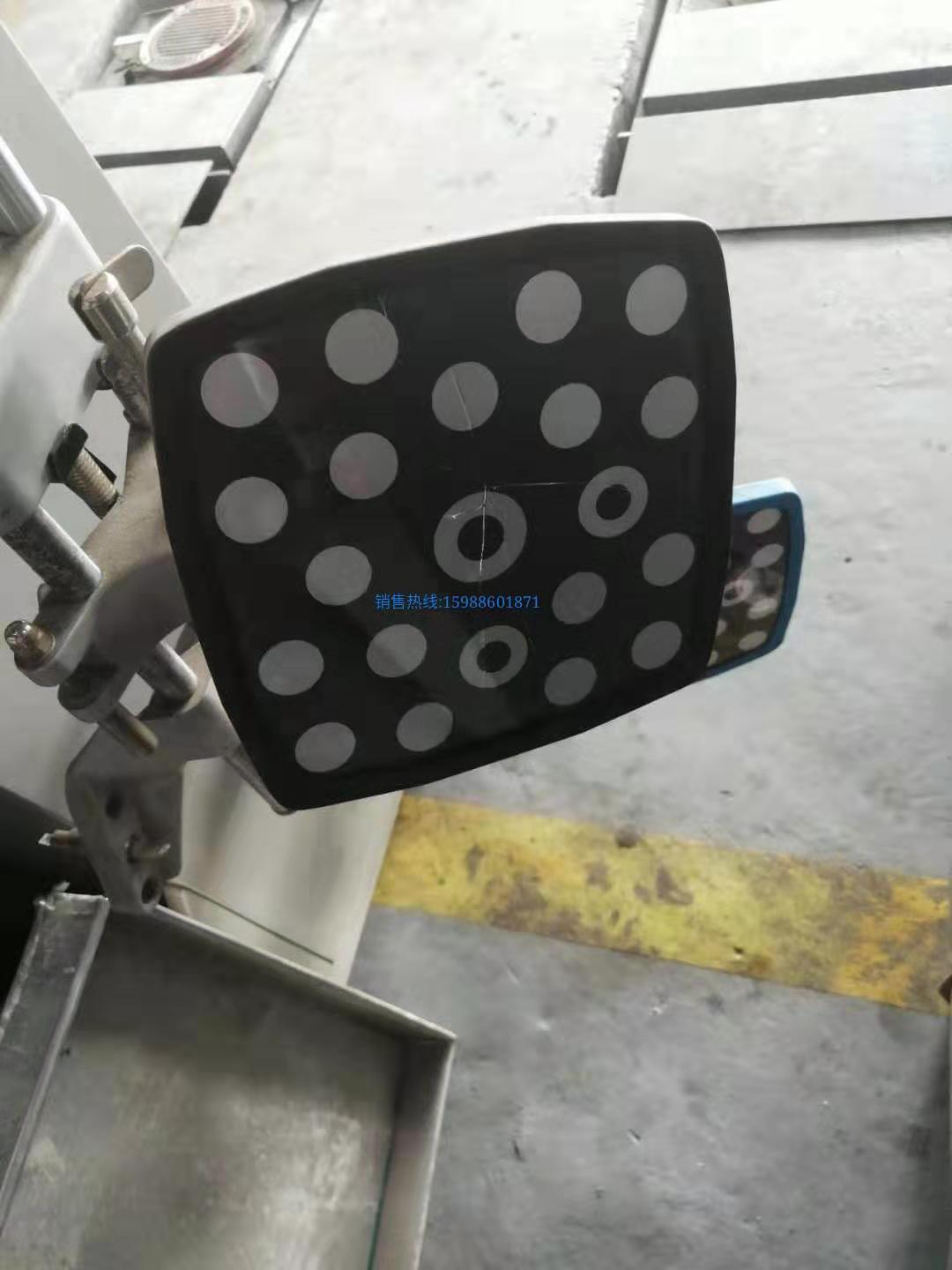 LAUNCH Zhen Tianyuan 3D four - wheel positioning instrument target reflective image board