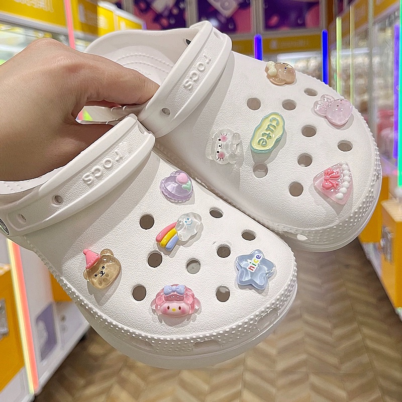 【Same Style as Bai Lu】Children's Crocs Shoe Accessories Suitable for Girls 2025 New Model Decorative Buckle High-End
