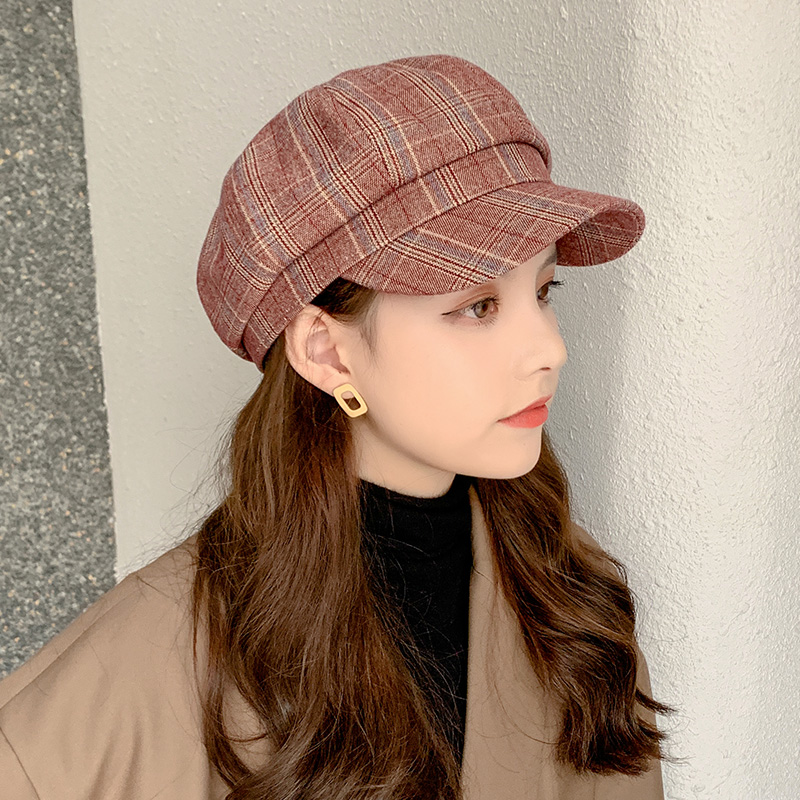 Plaid British retro beret women's autumn and winter hat women's Korean version of the trendy peaked cap fashion all-match painter hat