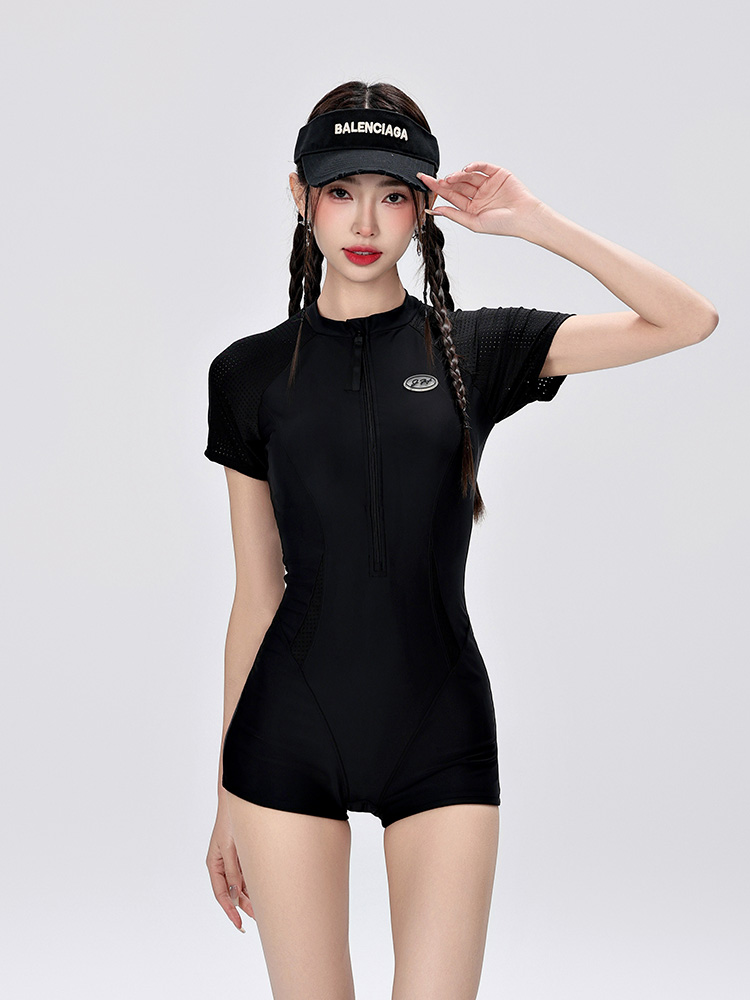 <!--泳衣女2024新款夏连体专业运动保守显瘦短袖平角竞速学游泳馆专用-->