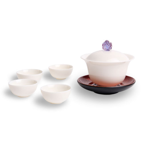 Taiwan ceramic artist Li Cunren Cunren Tang happy to come to the Palace Museum designated manufacturer of glass amber purple lid cup group