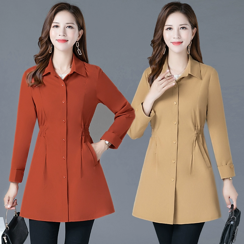 Mẹ áo gió xuân thu 2021 new 40 tuổi 50 áo khoác nữ trung niên áo khoác cardigan mỏng dáng dài trung niên - Trench Coat