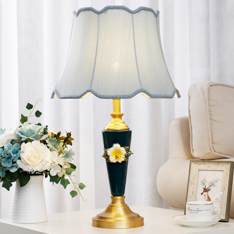 Eurostyle ceramic table lamp All copper minimalist creativity Living room Fashion cozy Wedding Romantic American Bedroom Headboard Lamps