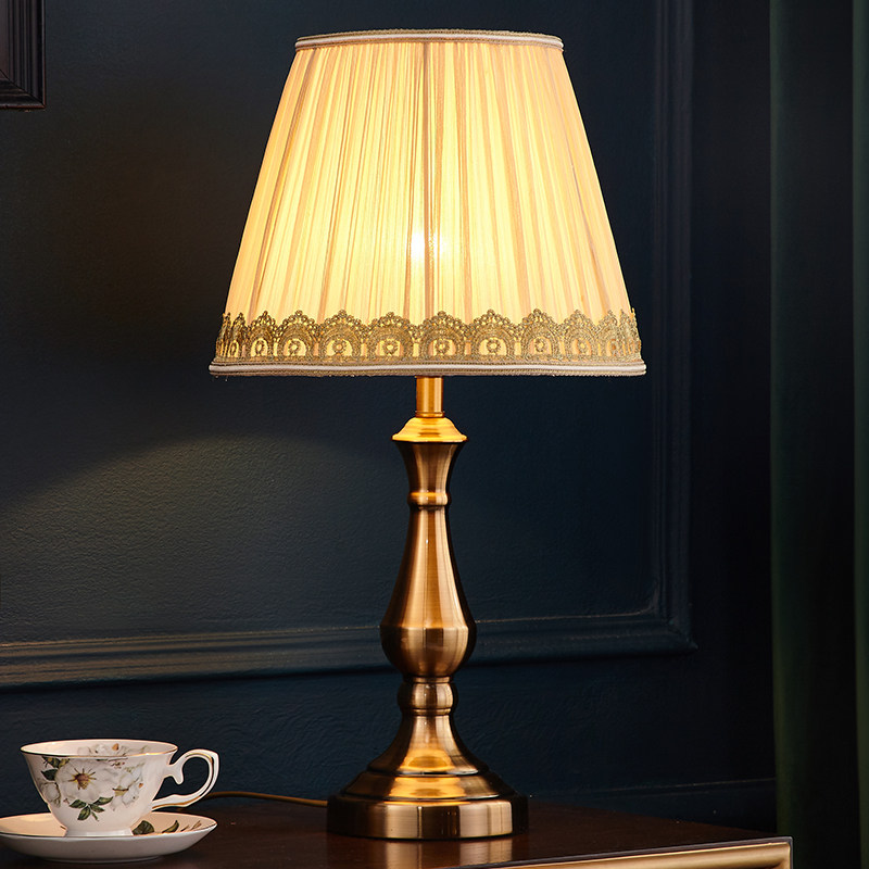 American table lamp simple modern fashion decoration creative European warm dimmable living room study bedroom bedside lamp