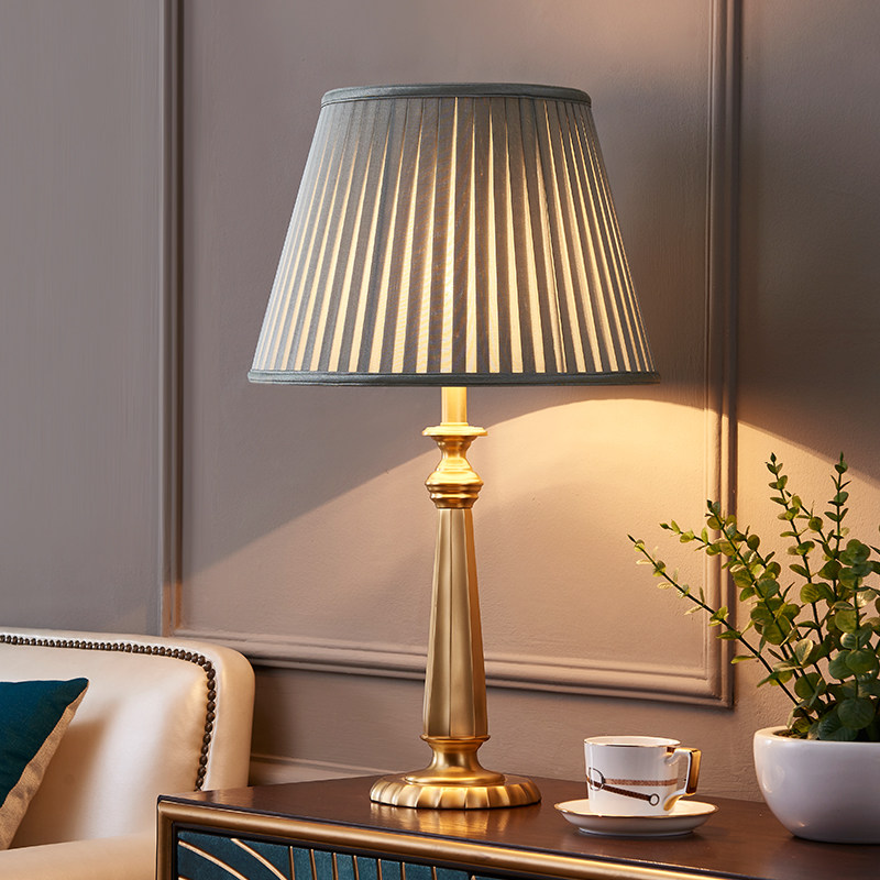 American-style copper table lamp bedroom headlightWarm creative room Lightroom Lightroom lights European lighting luxury lamps