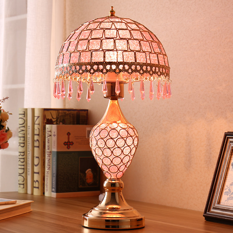 Red Wedding Table Light Wedding room Bedroom Bedroom bed head Living room Book room European-style modern minimalist Creative LED Lamp