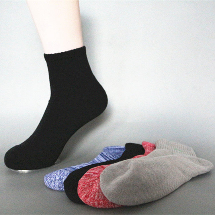 Foreign Trade Raw Singles Men Towel Bottom Sports Pure Color Medium Cylinder Socks Pure Cotton Thickened Midcylinder Autumn Winter Deodorized Towel Socks