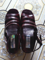 Taiwan 21CENTURY women sandals middle and old sandals wedge heel soft bottom thick bottom old shoes women buckle large size 209