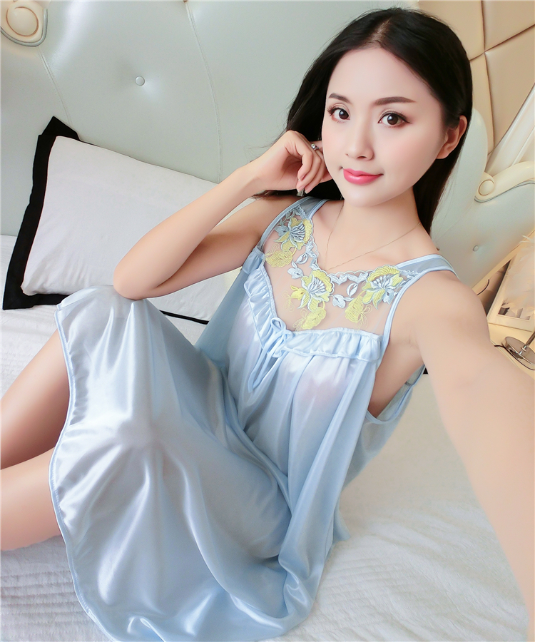 Sexy đồ ngủ của phụ nữ mùa hè băng lụa sling không tay nightdress cộng với chất béo kích thước lớn chất béo MM200 kg lụa lỏng váy