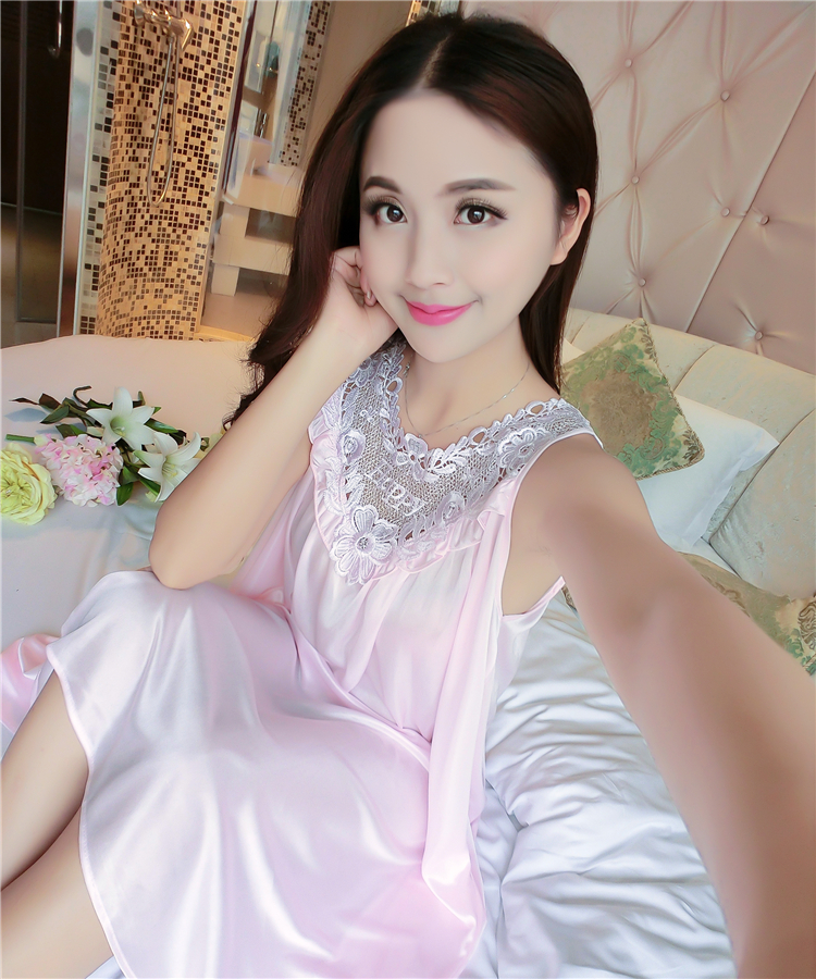 Đồ ngủ của phụ nữ mùa hè ngắn tay lỏng kích thước lớn băng lụa nightdress không tay chất béo M200 kg lụa sexy dây đai váy