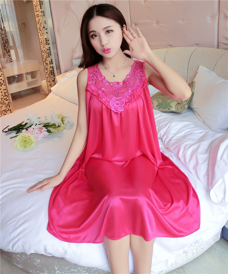 Ladies sling nightdress mùa hè lụa kích thước lớn chất béo MM200 £ sexy phụ nữ mang thai kích thước lớn ice silk đồ ngủ của phụ nữ váy