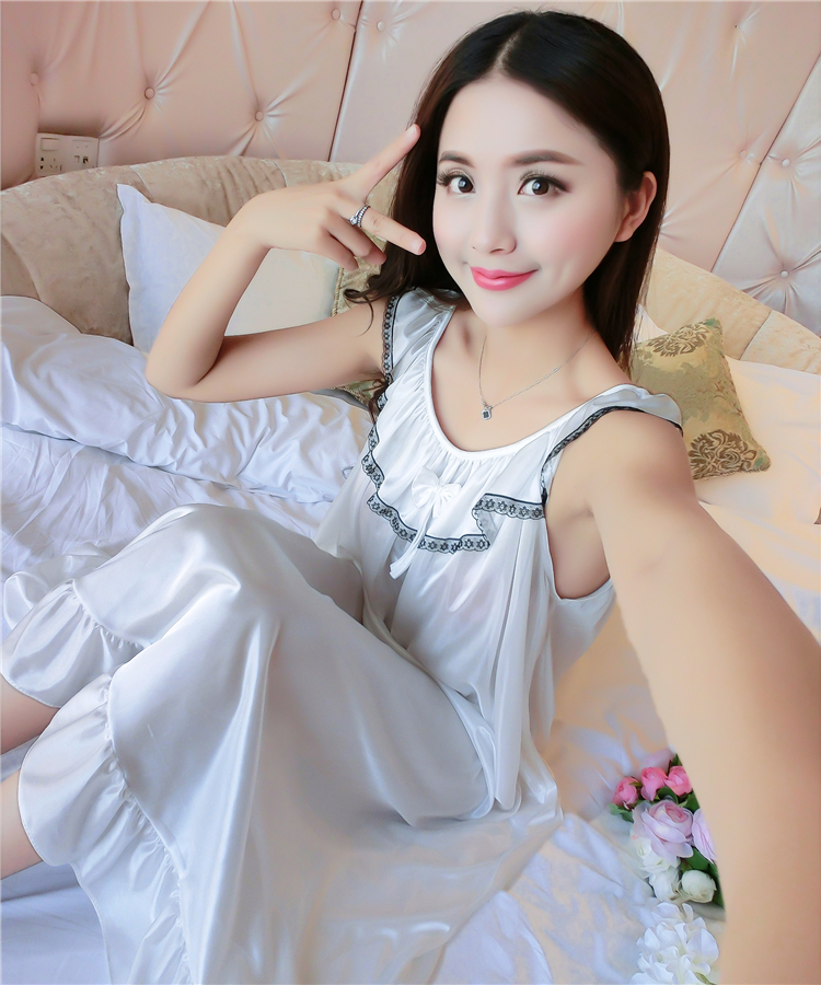 Ladies sling nightdress mùa hè lụa kích thước lớn chất béo MM200 £ sexy phụ nữ mang thai kích thước lớn ice silk đồ ngủ của phụ nữ váy