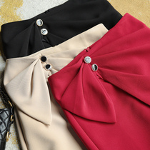 Wearing it will be addictive red with a thin apricot pink apricot hip step skirt black half body dress 2022 Spring and womens clothing #