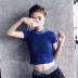 Mùa xuân và mùa hè mới rốn thể thao phụ nữ tay ngắn màu sắc phù hợp với áo thun nhanh khô quần tập thể dục yoga chạy vest áo thun thể thao nữ Áo phông thể thao