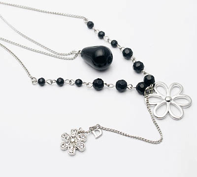 South Korean ornament ultra-temperamental pearl inlaid with flower double layer long version necklace sweater hanging chain to send girlfriend lover gift