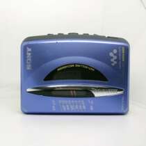 Sony WM-FX195 tape walkman features intact dual-band radio state Good sound quality is great