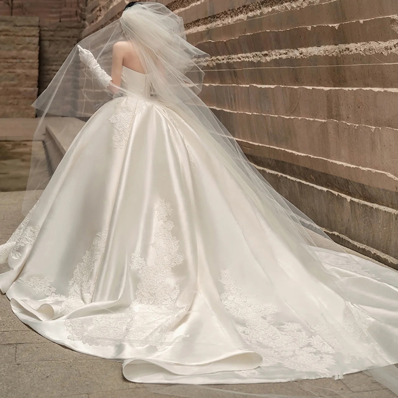  M+White strap tail presented veil skirt support   - $81.23 