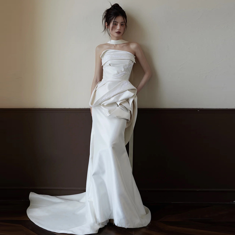 Fishtail light wedding dress 2024 new bride wedding high-end satin tube top welcome yarn French outing yarn dress
