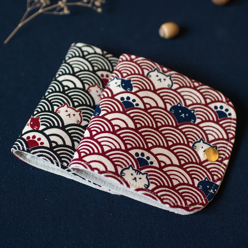 Customizable cloth art kitty mask containing clip carry-on bag protective sleeve mask temporary clip sanitary portable gift